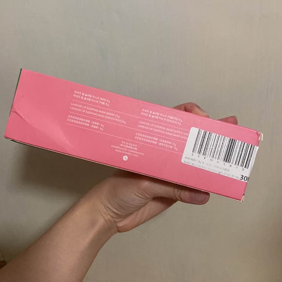 LANEIGE lip sleeping mask kit - 4 scented collections - With a lip applicator - Picture 2 of 2